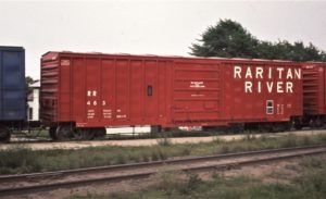Raritan River Railroad | Willard, Ohio | 50 ft 6 in Box car 483 | May 23, 1975 | Emery Gulash photograph | Steve Timko collection