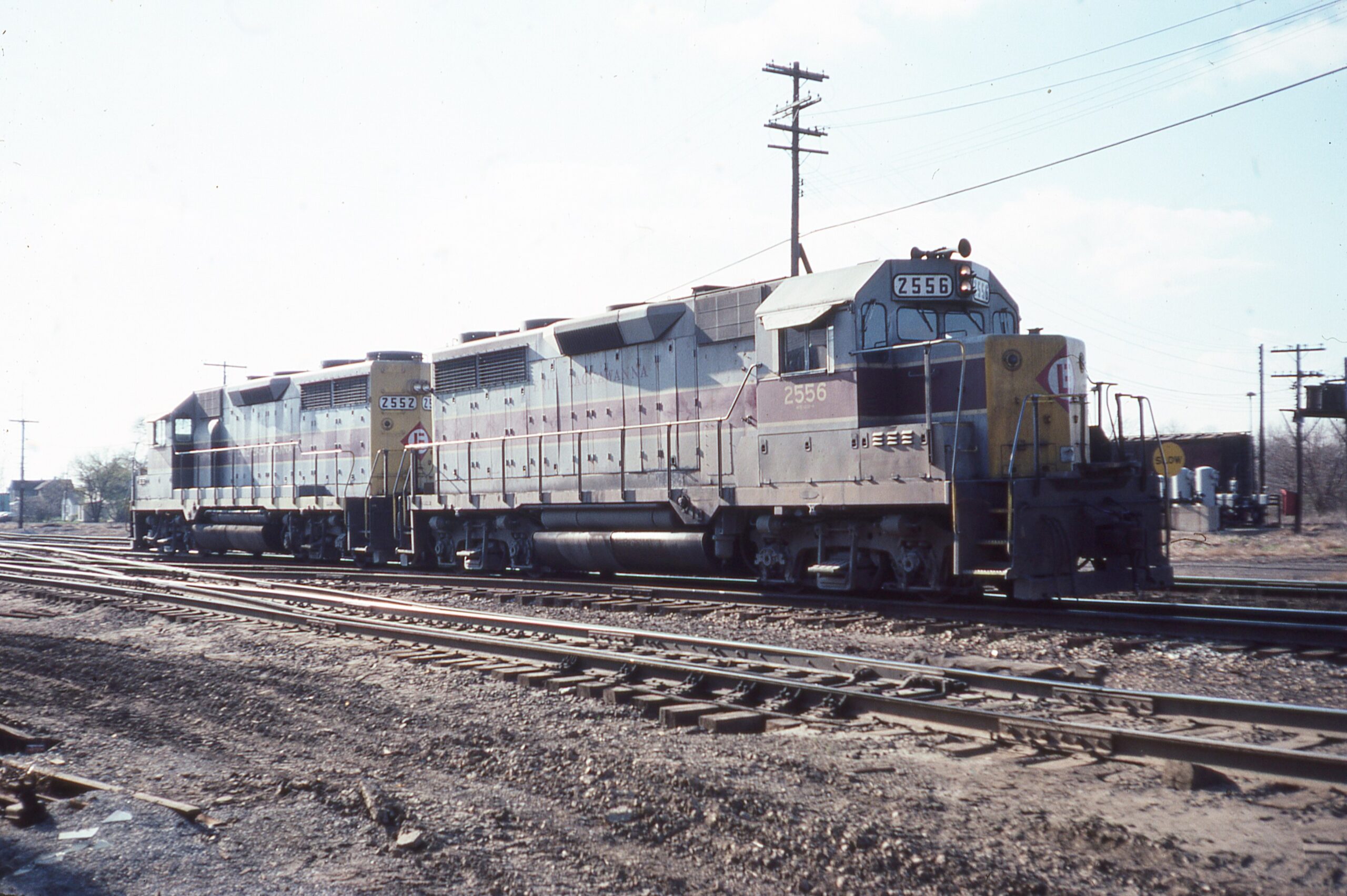 Erie Lackawanna | EMD GP35 2556 + 2557 diesel-electric locomotives | Marion, Ohio | April 1976 | Elmer Kremkow photograoh