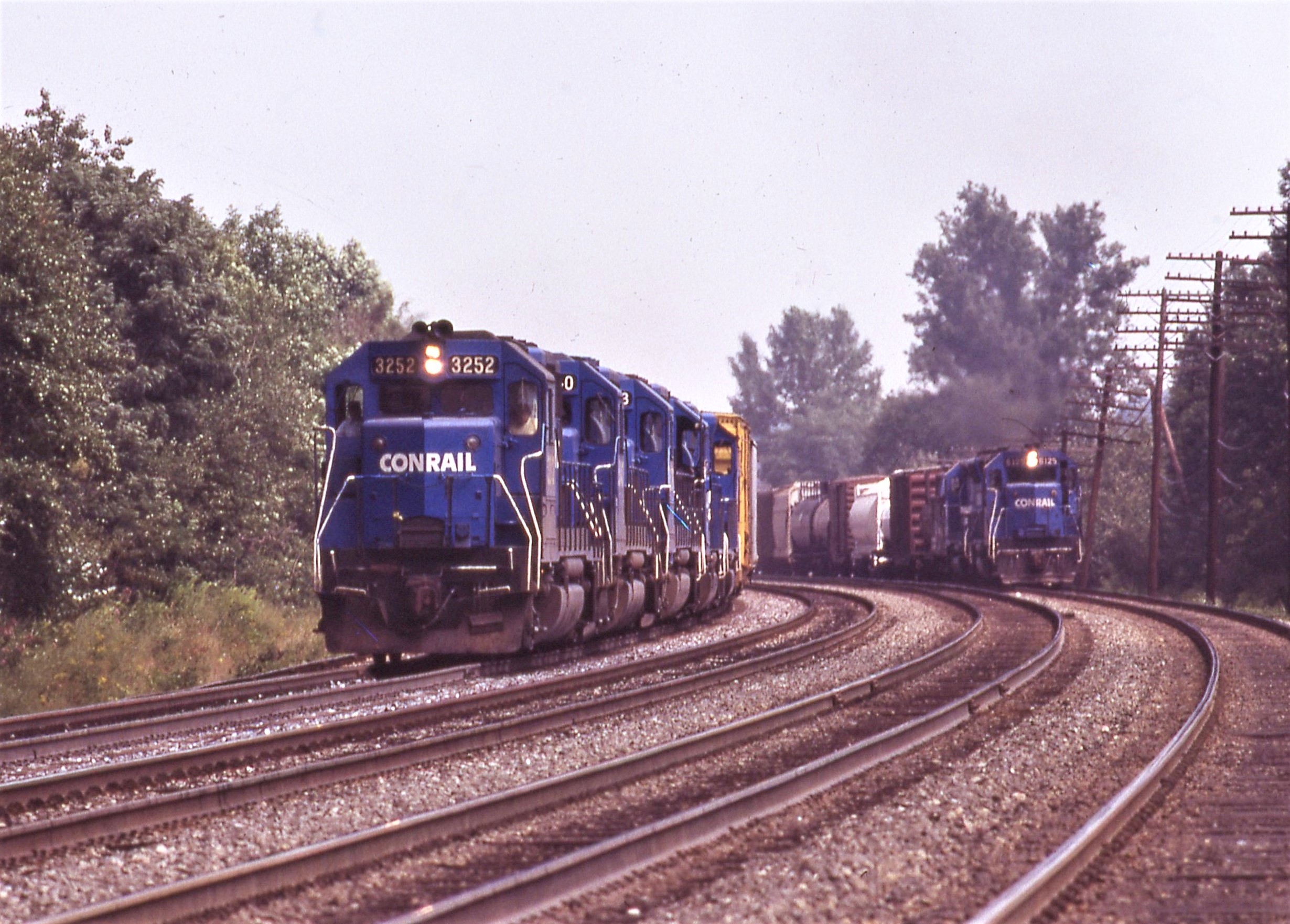 Conrail | Cresson, Pennsylvania | GP40 3252 plus 4 | SD45 6145 | August 31, 1980 | Dave Zeutschel