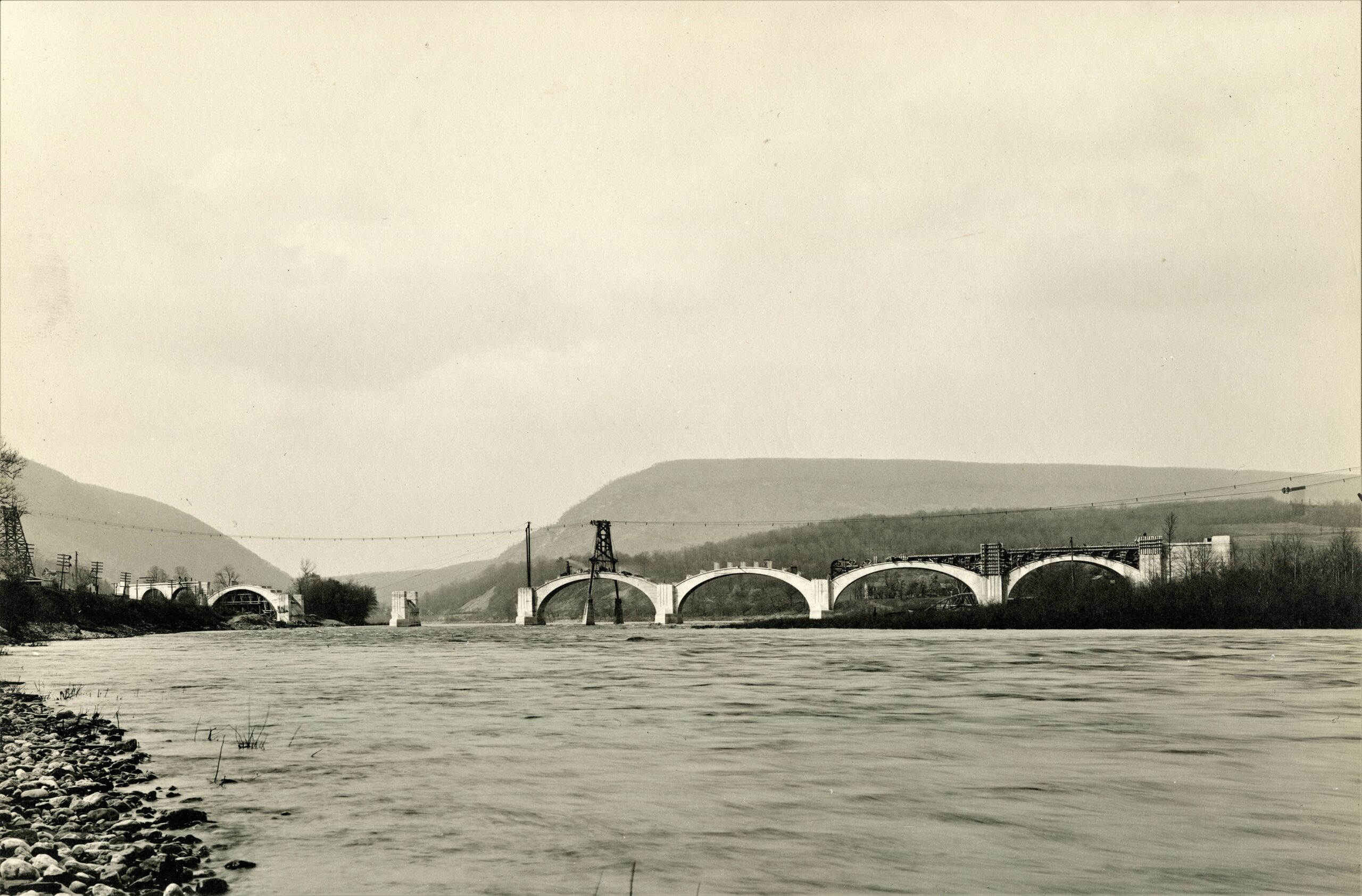 Delaware Lackawanna and Western | Portland, Pa. | Delaware River Bridge Lackawanna Cutoff | 1909 | Watson B. Bunnell