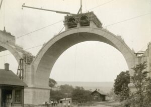 Delaware Lackawanna and Western | Hainesburg, N.J. | Paulins Kill Viaduct Construction | 1908 | Watson P. Bunnell photo