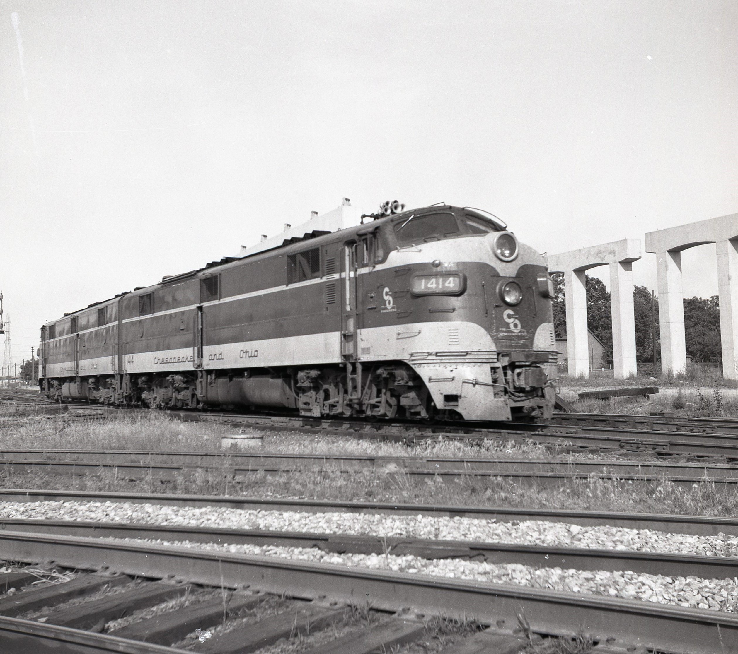 Chesapeake and Ohio | Detroit, Michigan | EMD E7a 1414 plus one diesel-electric locomotives | 1965 | Elmer Kremkow photo