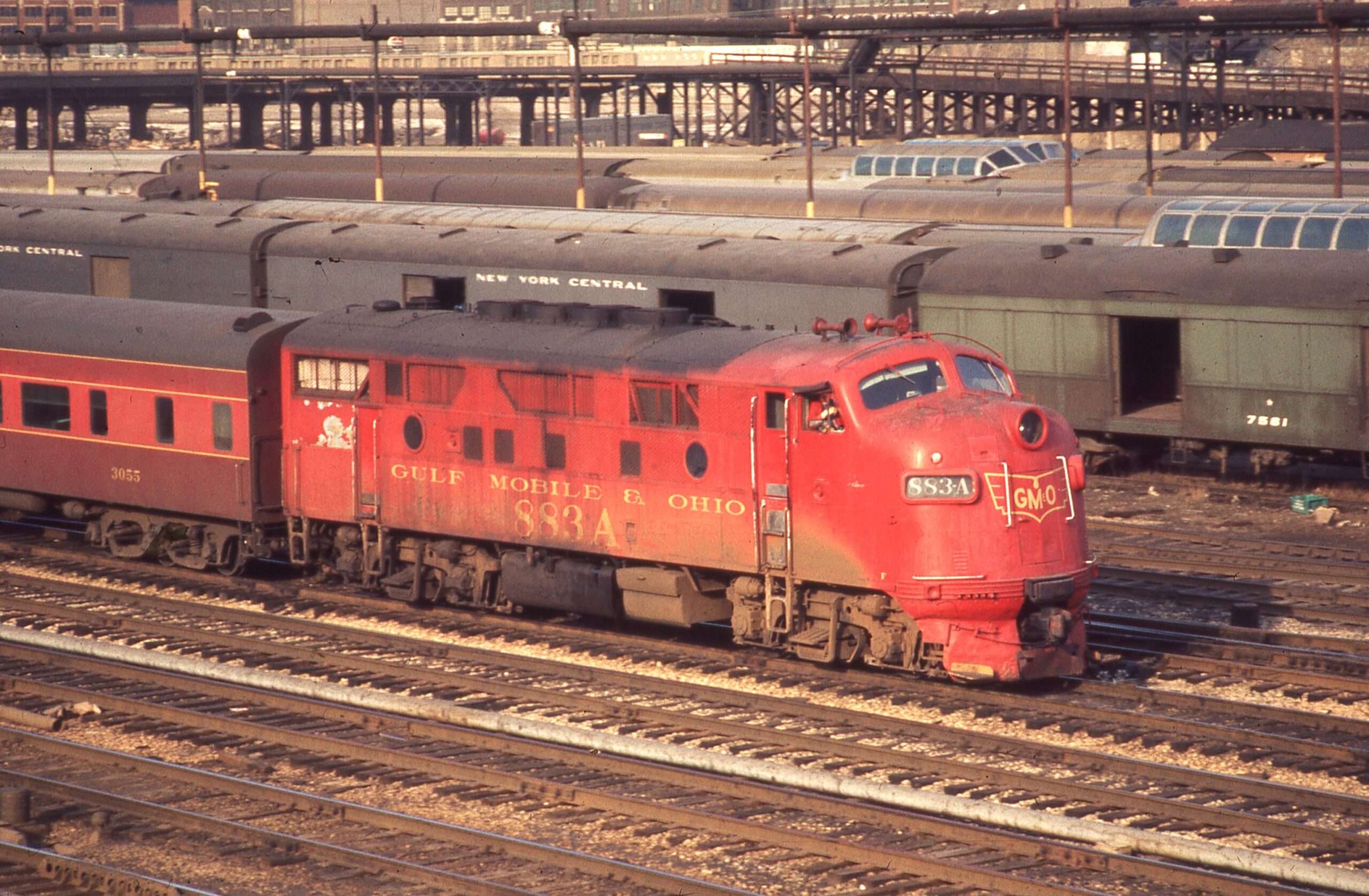 Gulf Mobile and Ohio | Chicago, Illinois | F3a 883A | Commuter train | March 7, 1974