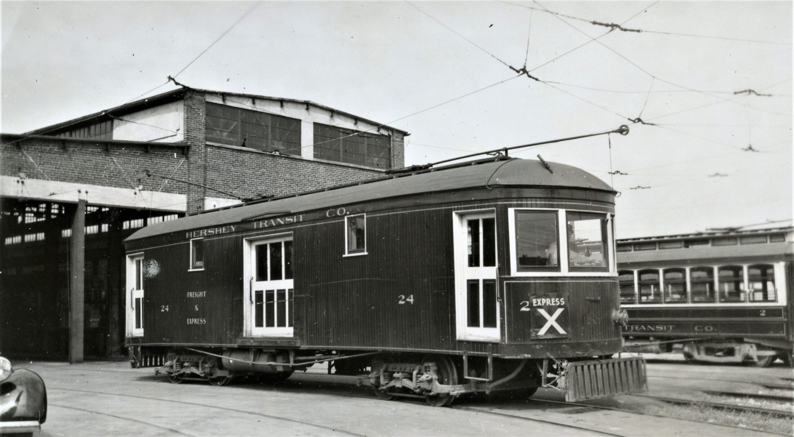 Hershey Transit | Hershey, Pennsylvania | Express Motor Car #24 | Car barn |1939 | Stephen D. Maguire photo
