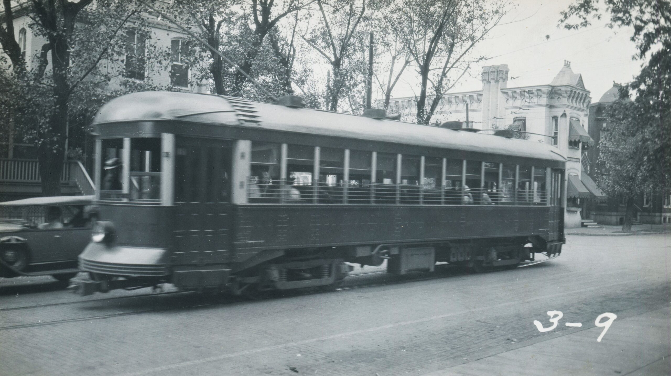 Mount Vernon Alexandria and Washington Electric Railway | Alexandria, Va. | Car 307 | September 9, 1930 | Robert V. Mehlenbeck photo