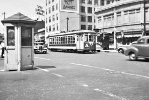 Third Avenue Railway System | TARS | New Rochelle, N.Y. | Car #307 | 1941 | Fielding Lew Bowman photograph