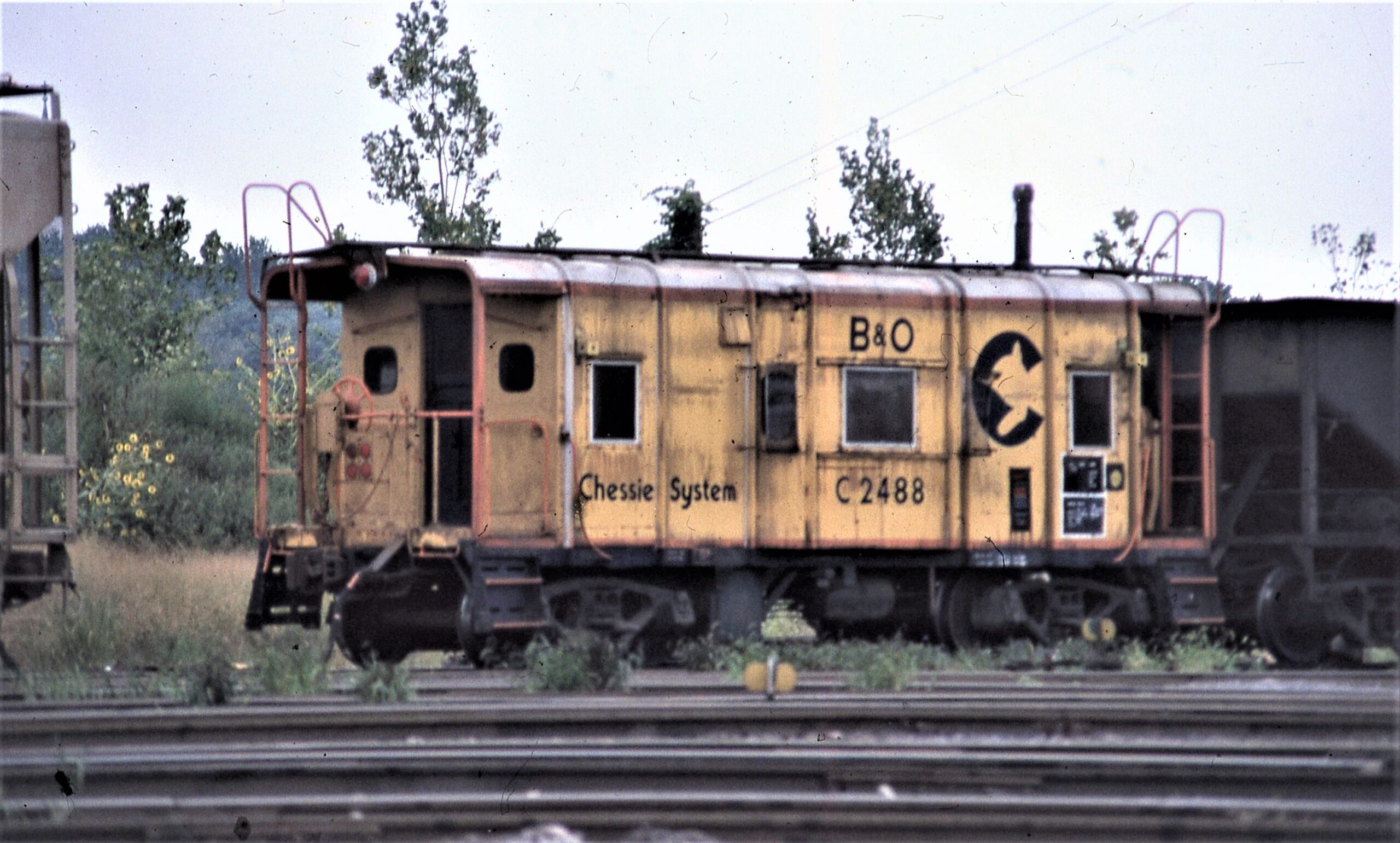 Baltimore and Ohio | Chessie System | Cincinatti, Ohio | I5 class caboose C-2488 | September 1, 1981 | John Wilson photograph