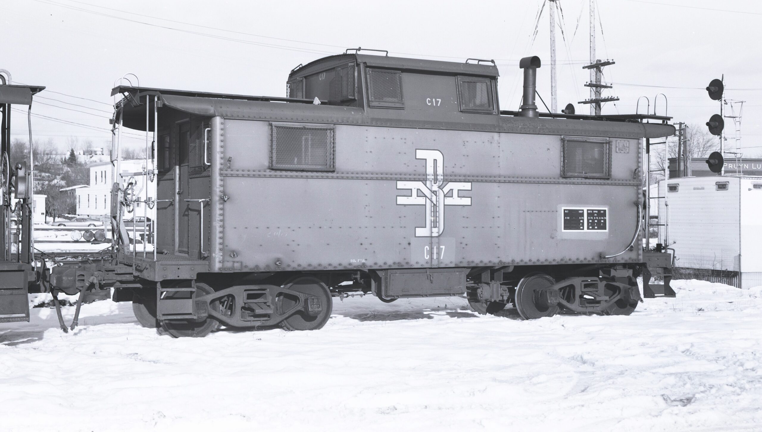 Boston and Maine | Mechanicville, New York | Caboose class N5 #C17 | January 1, 1976