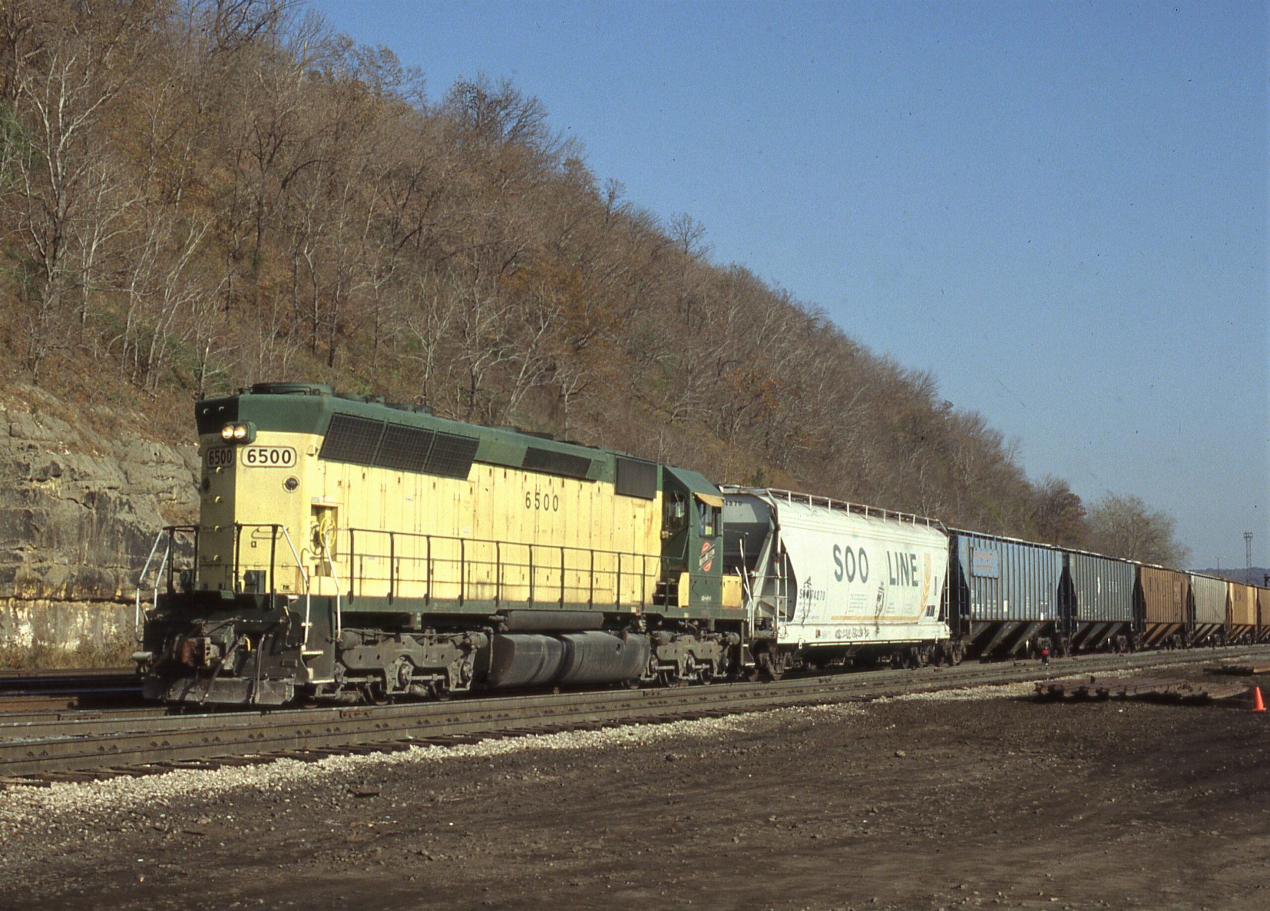 Chicago and Northwestern | Saint Paul, Mn. | SD45 6500 | westbound freight | Hoffmans | October 21, 1992 | Dick Flock photograph