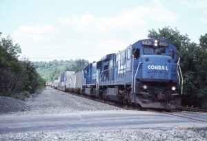 Conrail | Penn Township, Pennsylvania | C36-7A #6621 + SD70 #2570 | EB Stack | 1:51 PM | August 22, 1999 | Dick Flock photograph