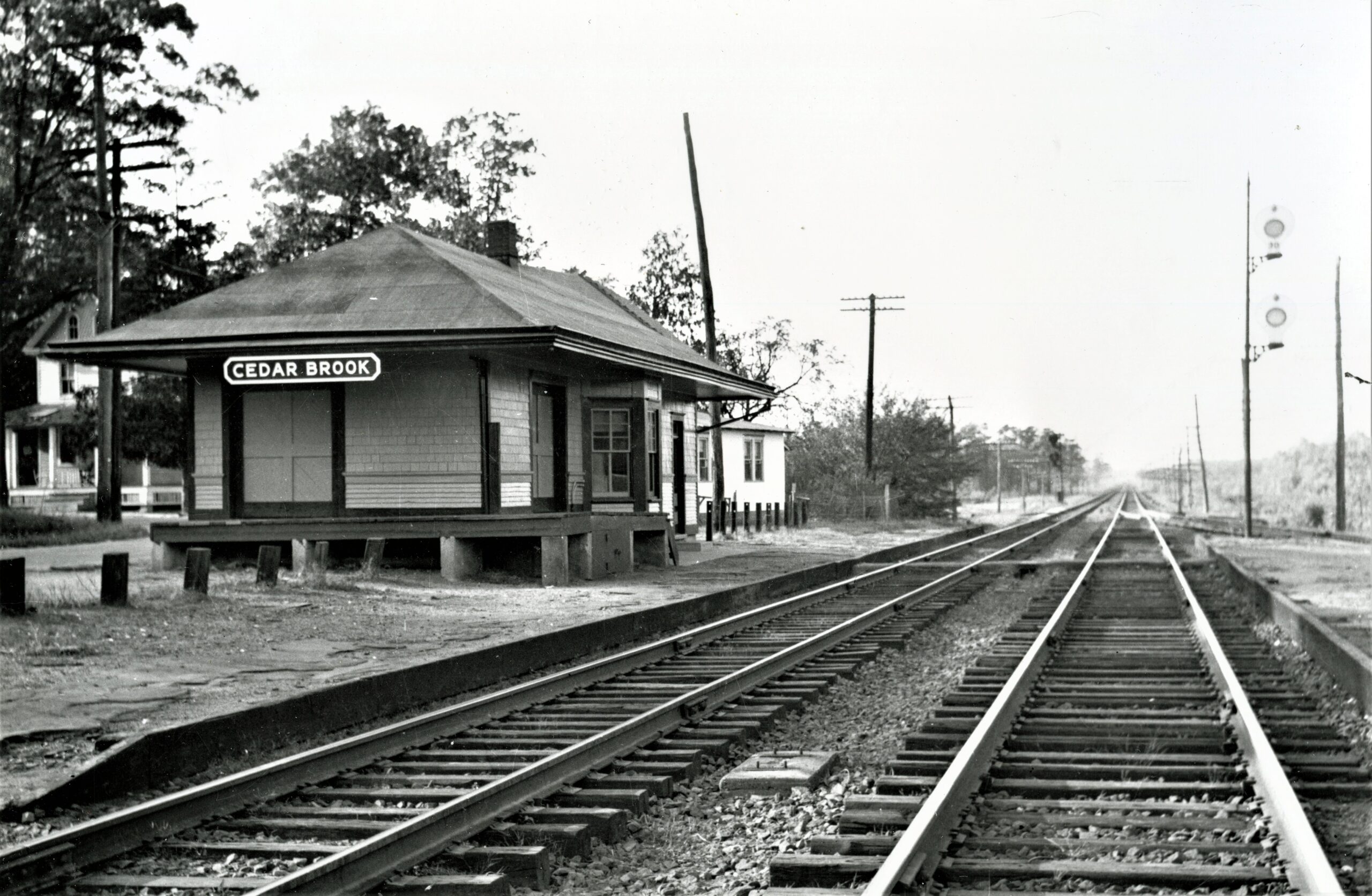 Pennsylvania Reading Seashore Lines | PRSL | Cedar brook, New Jersey | Passenger station | 1941 | Don Wentzel photograph