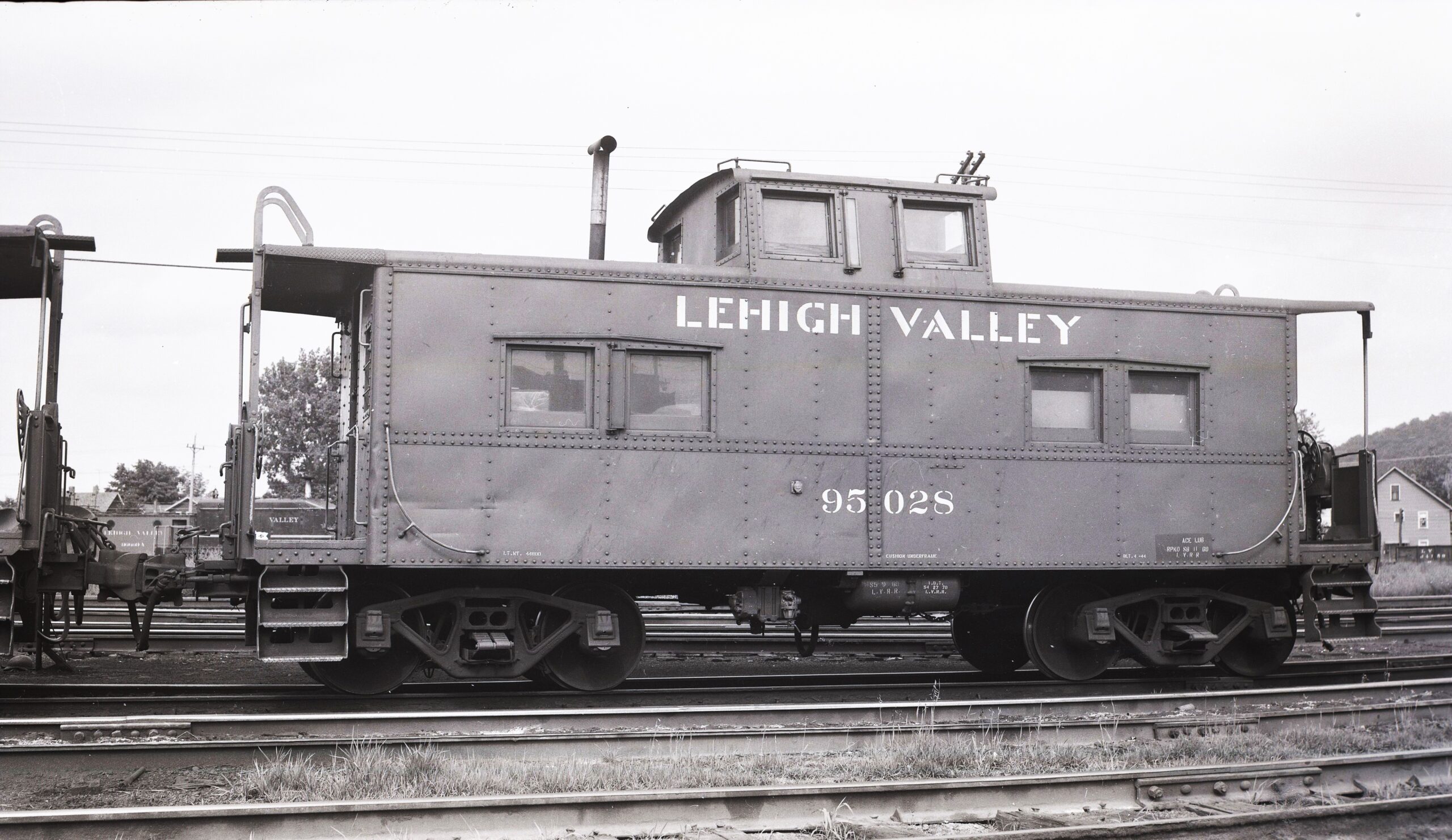 Lehigh Valley | Sayre, Pennsylvania | Caboose #95028 | June 22, 1970