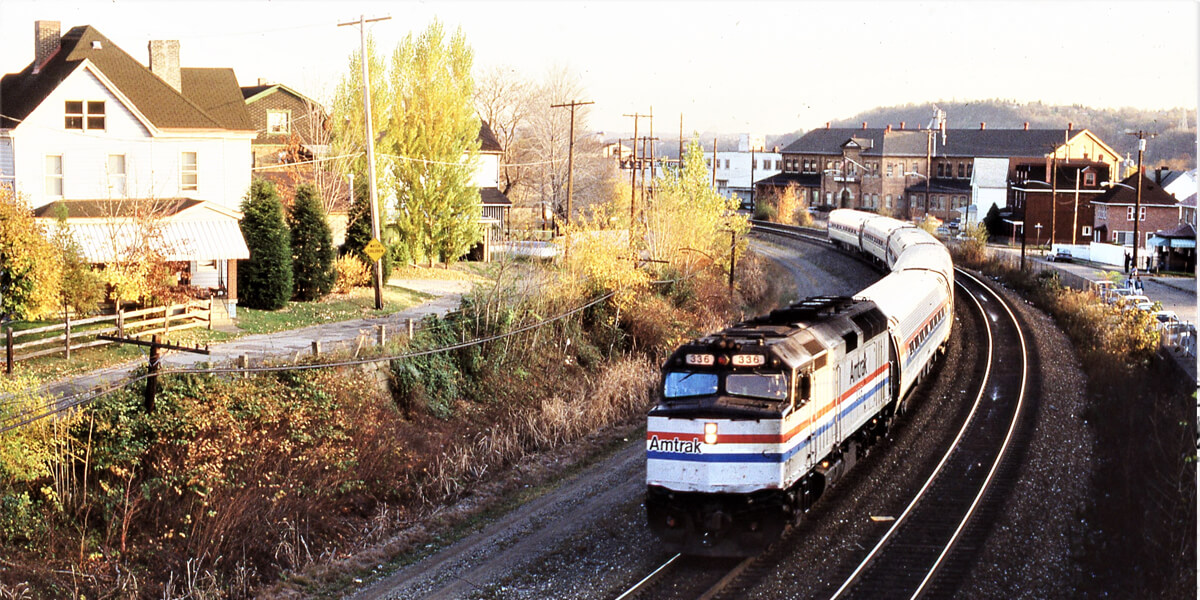 Amtrak Swissvale, Pennsylvania F40PH-2 #338 westbound Pennsylvanian 5:47 PM October 31, 1991 Dick Flock photograph 