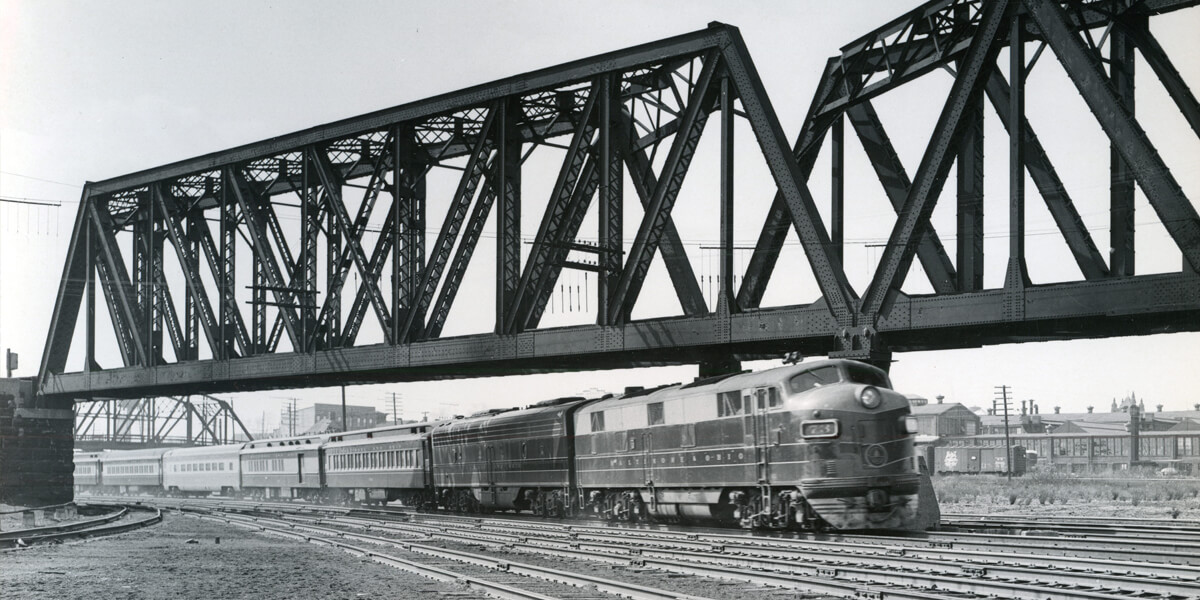 Baltimore and Ohio  Jersey City, NJ  inbound National Limited  EMD E7A 73 and E8B  March 20, 1954  R.L. Long photo