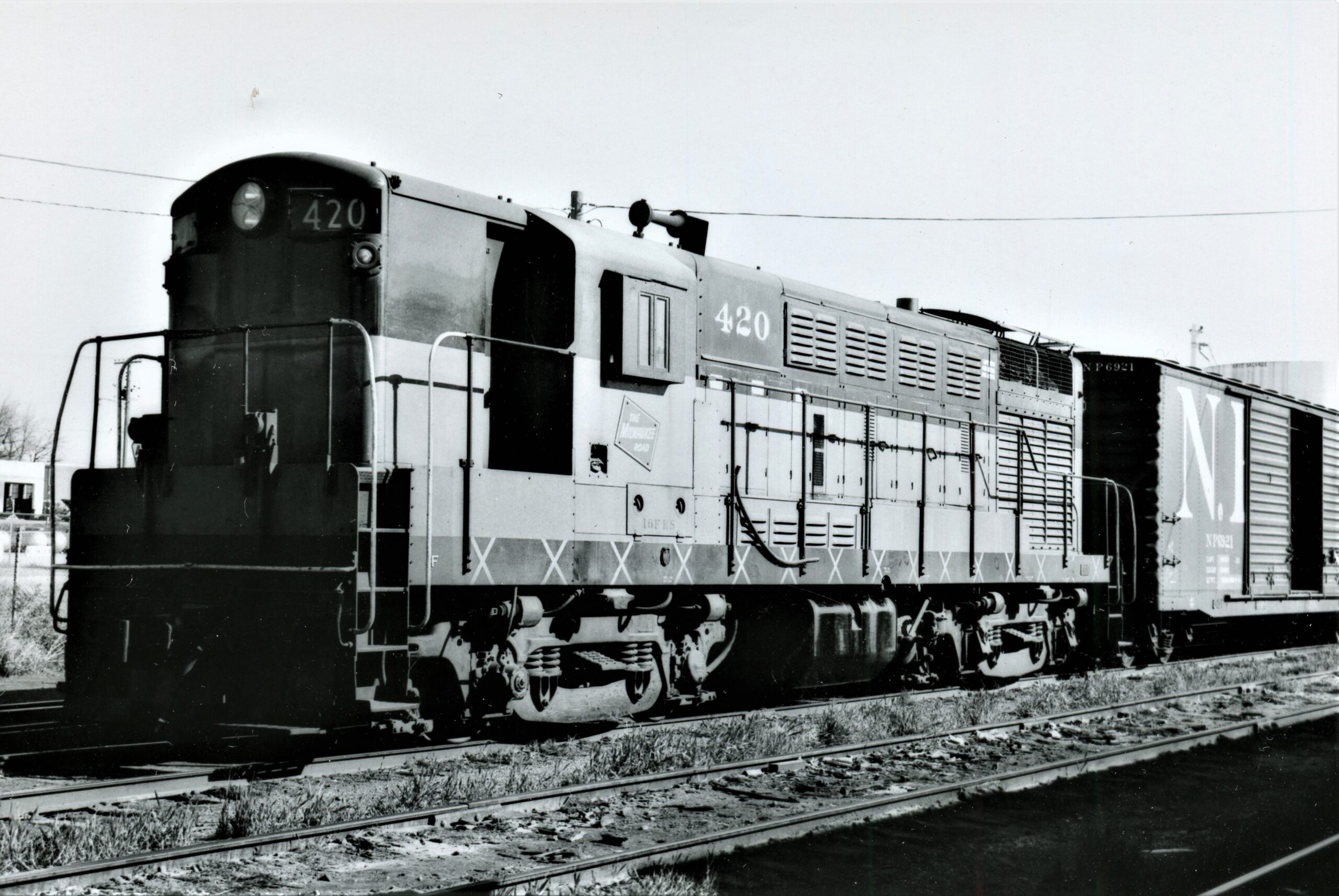 Milwaukee Road | Marion, Iowa | Fairbanks Morse Diesel-electric locomotive H16-44 #420 | November 22, 1965 | Elmer Kremkow photograph