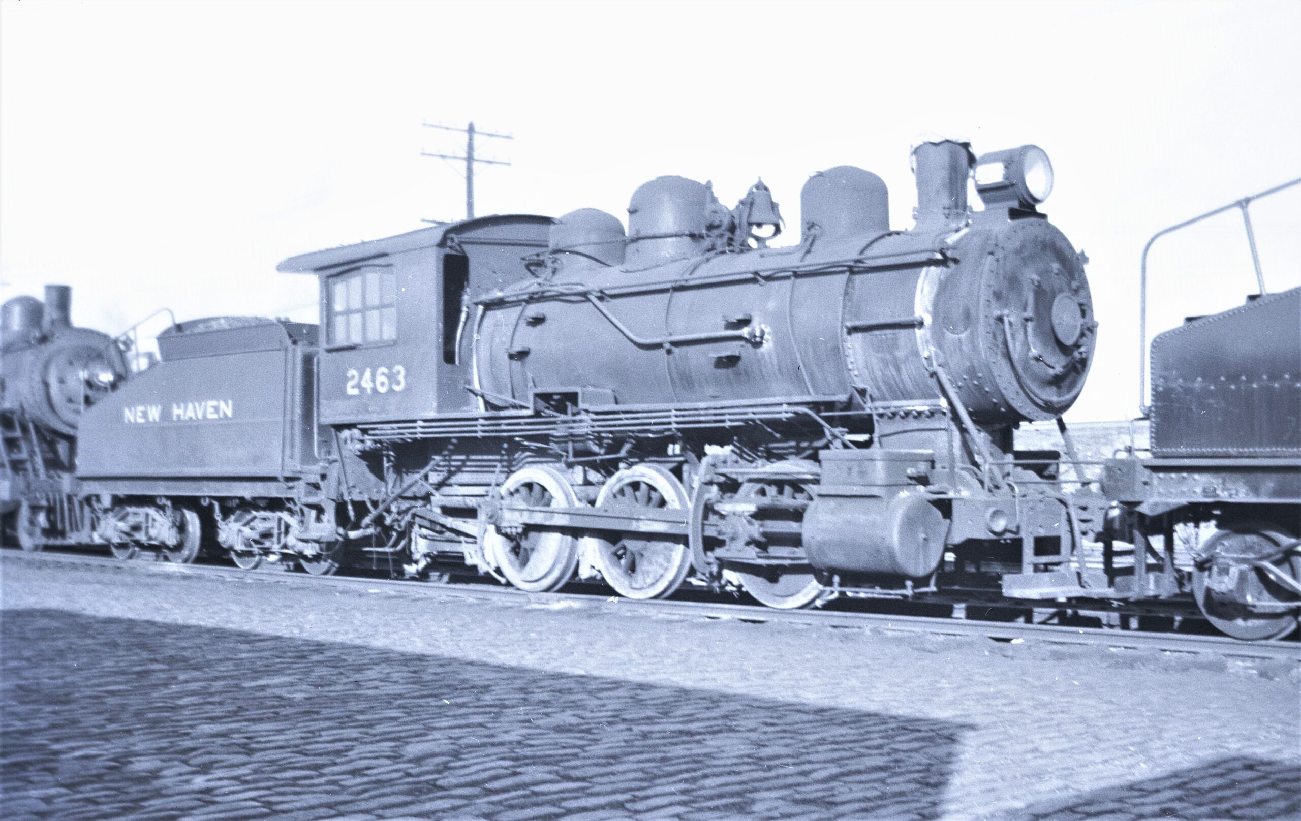 New Haven New York and Hartford Railroad | Boston, Massachusetts | Class T-2b 0-6-0 switcher #2463 steam locomotive | April 1940 | Fielding Lew Bowman photograph
