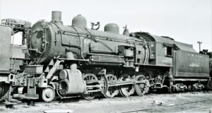 Gulf Mobile and Ohio | Bloomington, Illinois | 2-8-0 #2976 steam locomotive | June 11,1950 | Robert P. Morris photo | Elmer Kremkow Collection