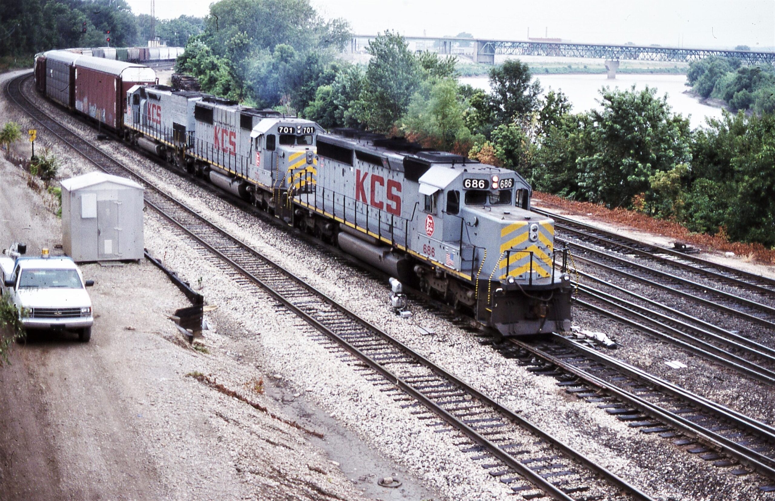 Kansas City Southern Lines | Kansas City, Kansas | Argentine Yard | EMD SD40-2 #686, SD40x #701, SD45-3 #4508 | July 25, 1998 | Dick Flock photograph