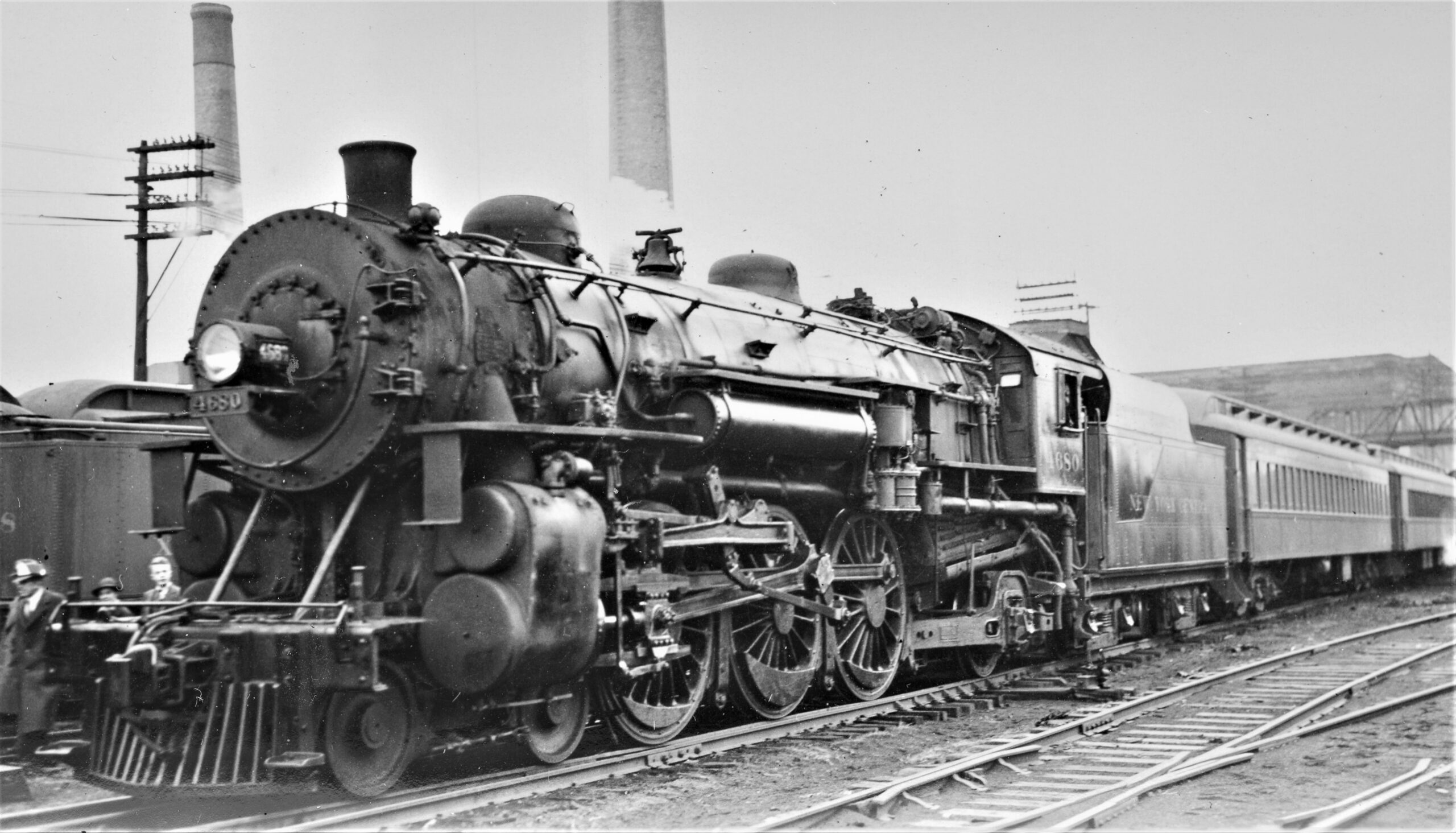 New York Central | West Albany, New York | Class K 4-6-2 # 4680 steam locomotive | Passenger station and train | March 19,1939