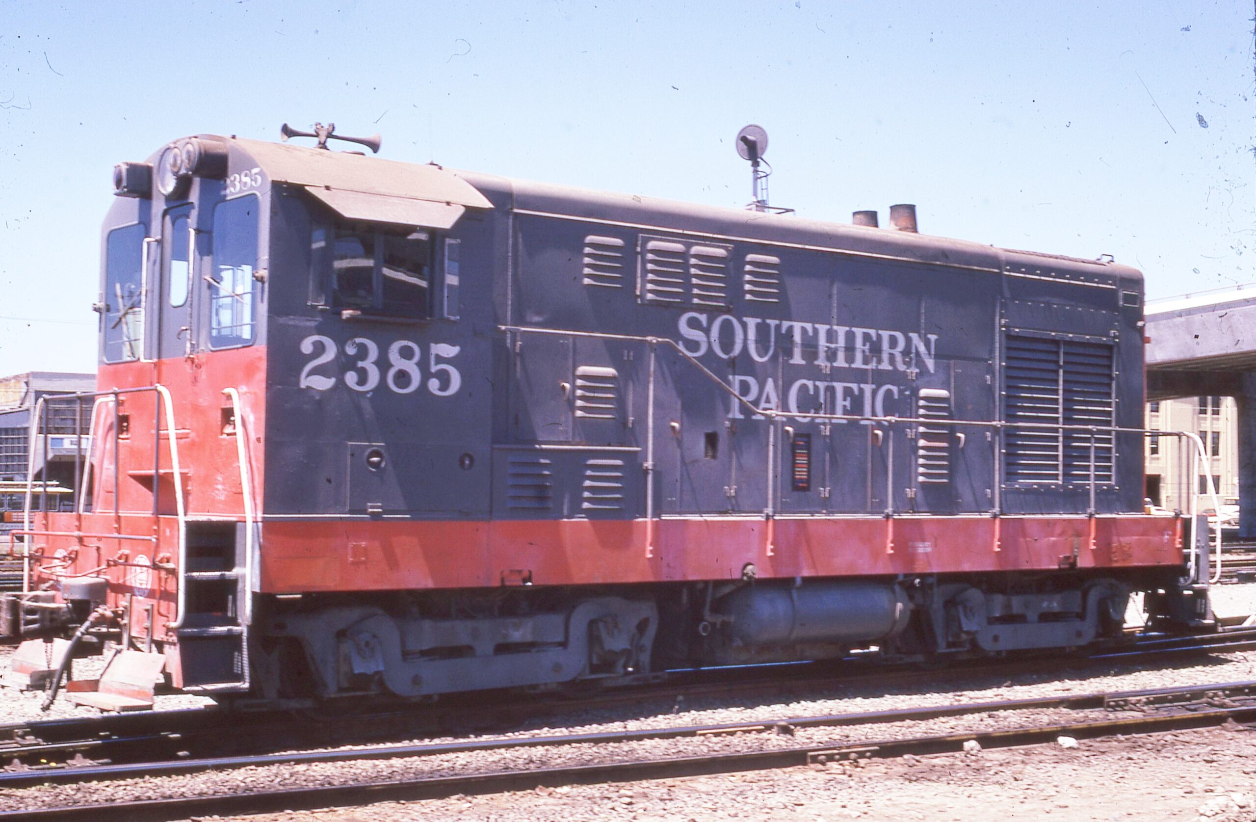 Southern Pacific Lines | San Francisco, California | Class H10-44 #2385 diesel-electric locomotive | April 2, 1973 | Elmer Kremkow Collection