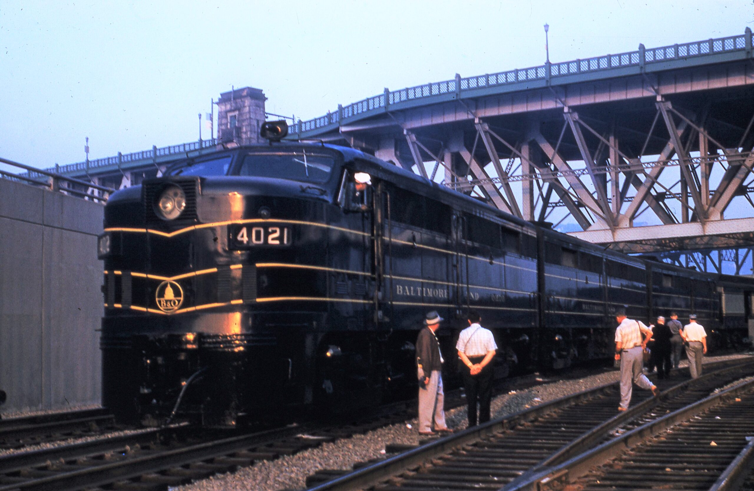 Baltimore and Ohio | Pittsburgh, Pennsylvania | Grant Avenue Station | Class FA-2 #4021 + FA-2 B and FA2 Alco Diesel-electric locomotive | 1959 NRHS Convention Special Passenger Train | September 6, 1959 | NRHS Collection