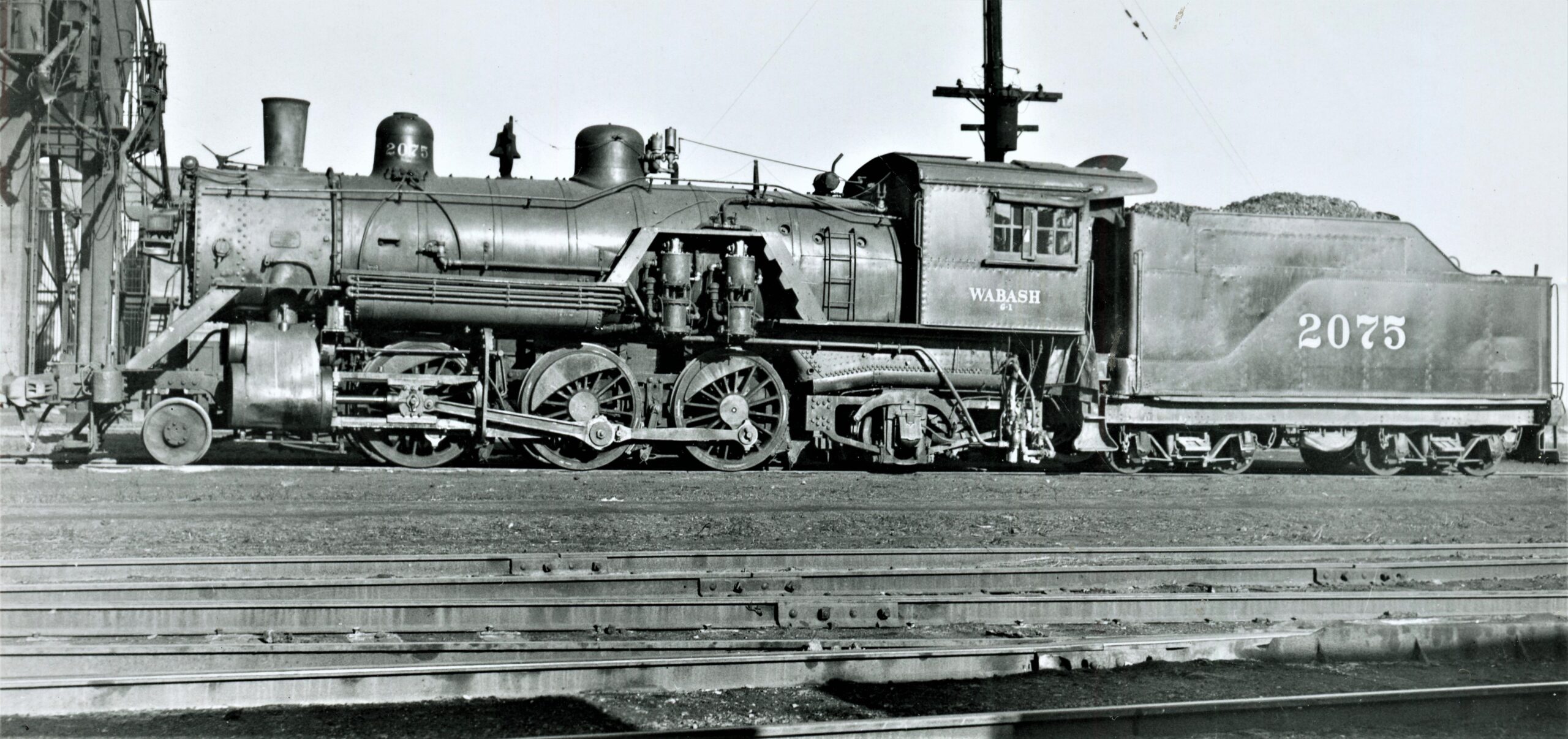 Wabash Railroad | Maneely, Missouri | Class K-1 2-6-2 #2075 steam locomotive | January 1949 | Harold Vollrath photograph | Elmer Kremkow collection