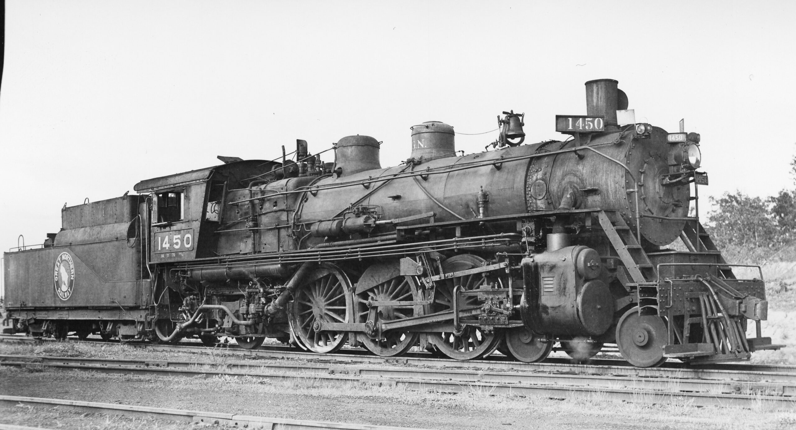 Great Northern Railway | Kelly Lake, Minnesota | Pacific 4-6-2 #1450 steam locomotive | June 22, 1952 | Robert P. Morris Photo | Elmer Kremkow Collection