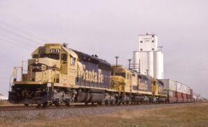 Atchison Topeka and Santa Fe Railway | Hazleton, Kansas | EMD Diesel-electric locomotive SD40-2 #5175 + SDF40-2 #5255 + 1 | Stack train | October 16, 1992 | Dave McKay Photograph