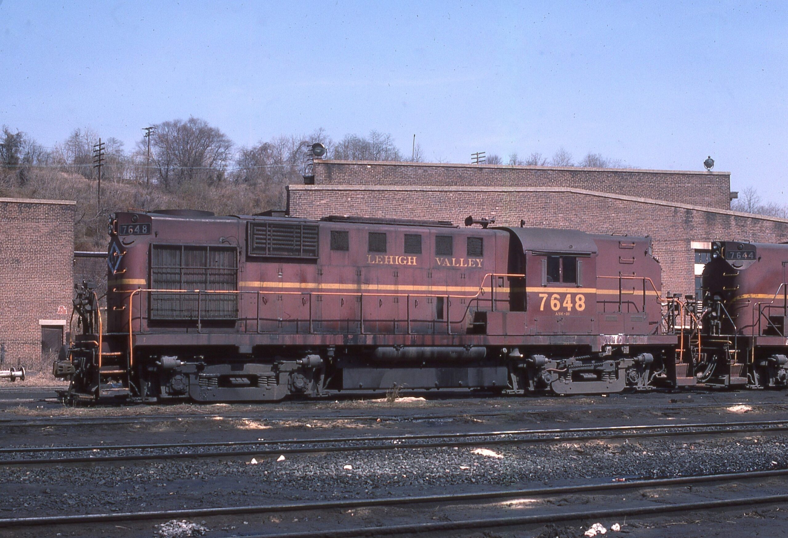 Lehigh Valley | Bethlehem, Pennsylvania | Alco RS11 #7648 diesel-electric locomotive | March 20, 1976 | Bill Brennan photograph | Morning Sun Books Collection
