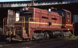 Conrail | ex-Lehigh Valley | Bethlehem, Pennsylvania | EMD SW1 #8419 diesel-electric locomotive | Bethlehem roundhouse | July 5, 1977 | David H. Hamley photograph