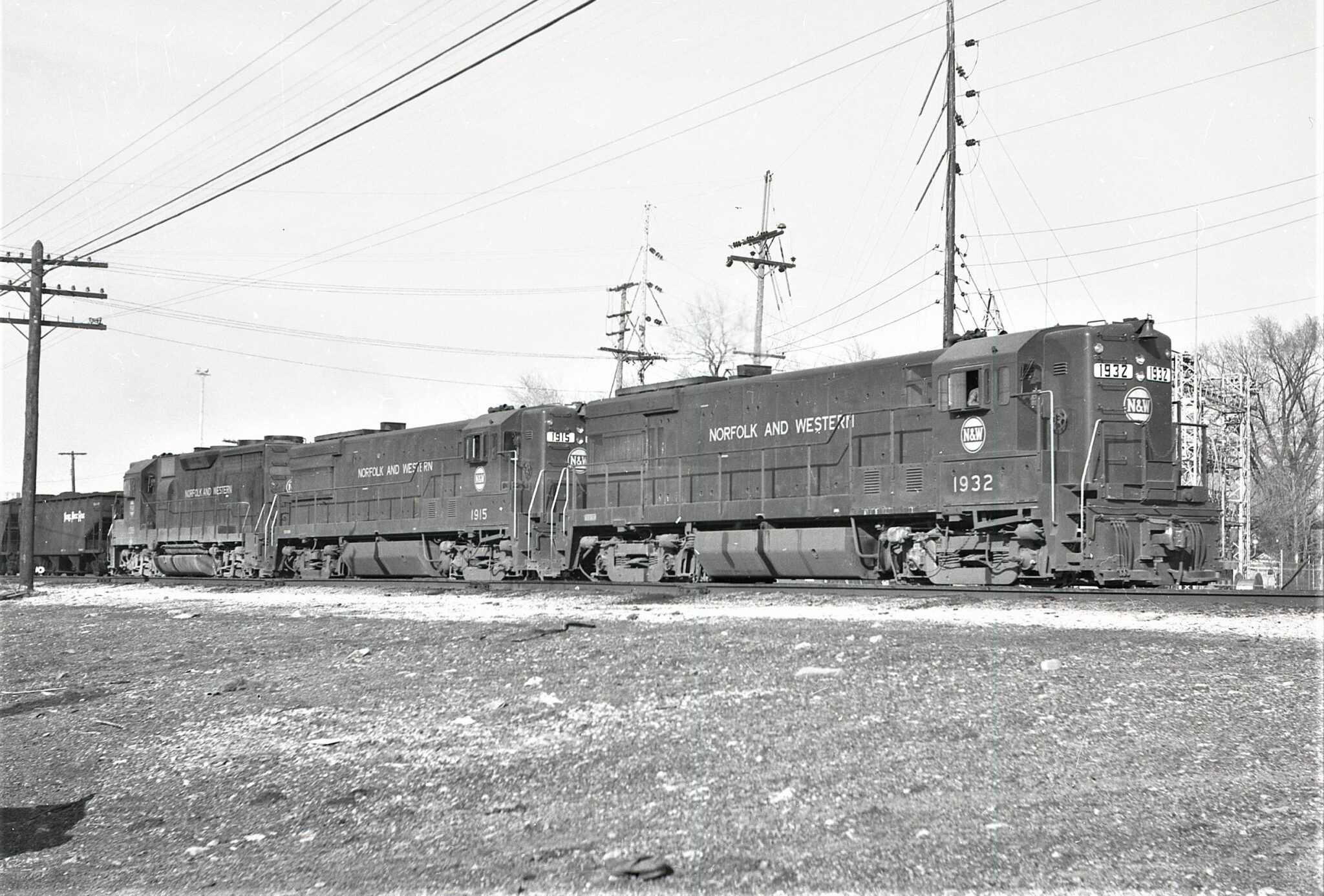 NRHS-Norfolk-and-Western-Marion-U30B-1932-1968-Elmer-Kremkow-2048x1386.jpg