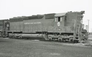 Norfolk and Western Railway| Bellevue, Ohio | EMD SD45 #1714 diesel-electric locomotive | 1968 | Elmer Kremkow photograph