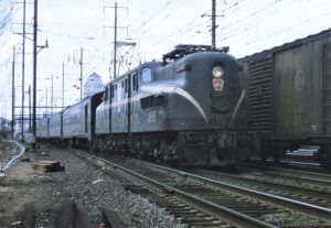 Pennsylvania Railroad | Elizabeth, New Jersey | Altoona Works Class GG1 #4895 electric motor | Silver Meteor | April 1969 | Jack DeRosset photograph