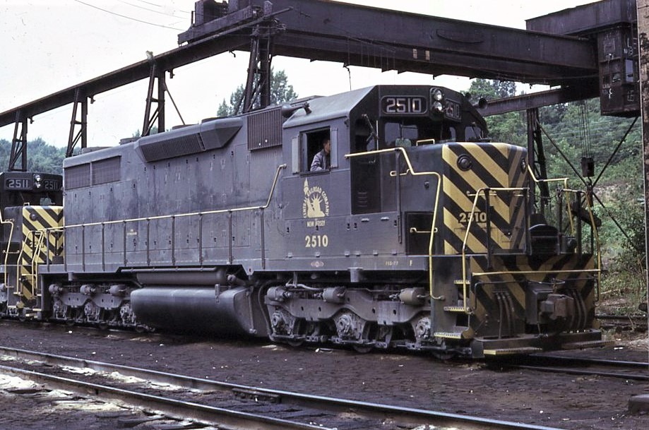 Central Railroad of New Jersey | Bethlehem, Pennsylvania | EMD Class SD35 #2510 diesel-electric locomotive | August 14, 1966 | Jack DeRosset photograph | Morning Sun Books Collection