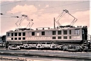 Pennsylvania Railroad | Wilmington, Delaware | Class P5b 4-6-4 #4702 electric motor | July 4, 1960 | John Dziobko, Jr. photograph