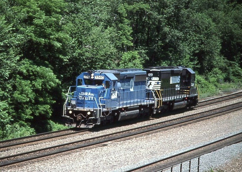 Norfolk Southern | Cassandra, Pennsylvania | EMD SD40-2 #3340 and 3374 diesel-electric locomotives | July 5, 2002 | Dick Flock photograph