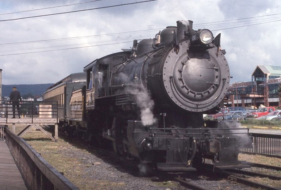 Steamtown National Park | Baldwin Locomotive Works | Scranton, Pennsylvania | Class 0-6-0 #26 steam locomotive | Steam special | September 19, 1993 | Fred Heide photograph
