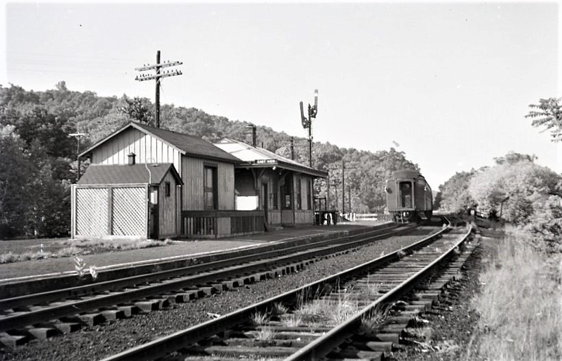New York Central | Eastview, New York | Putnam Division | Passenger Station and train | September 1957 | Fielding Lew Bowman photograph