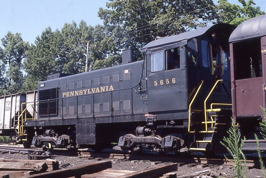 Southwest Pennsylvania Railroad | Radebaugh, Pennsylvania | ex-Pennsylvania Railroad Alco S-2 #5656 diesel-electric locomotive | July 21, 2001 | Dick Flock photograph