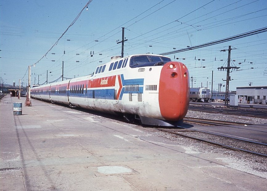 Amtrak | New Haven, Connecticut | United Aircraft Turbo train #52-73-74-75-53 | Passenger train #153 | May 19,1974 | Richard Prince photograph