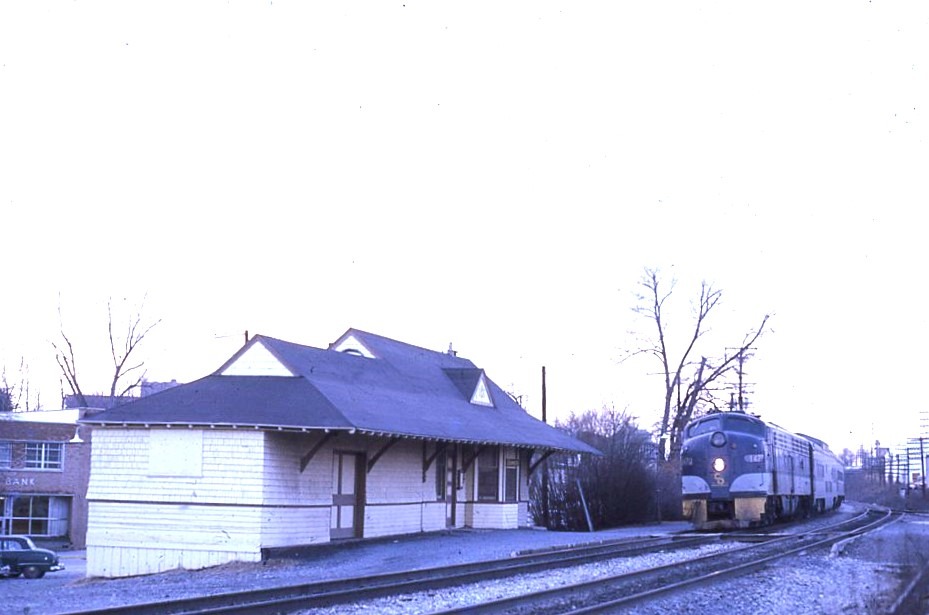 Baltimore and Ohio | Kensington, Maryland | C&O EMD E8a #1470 diesel-electric locomotive | Passenger train SHENANDOAH | Passenger station | March 1971 | John Hilton photograph