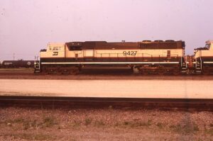 Burlington Northern | Galesburg, Illinois | EMD SD70MAC #9427 diesel-electric locomotive | June 22, 1995 | Dick Flock photograph