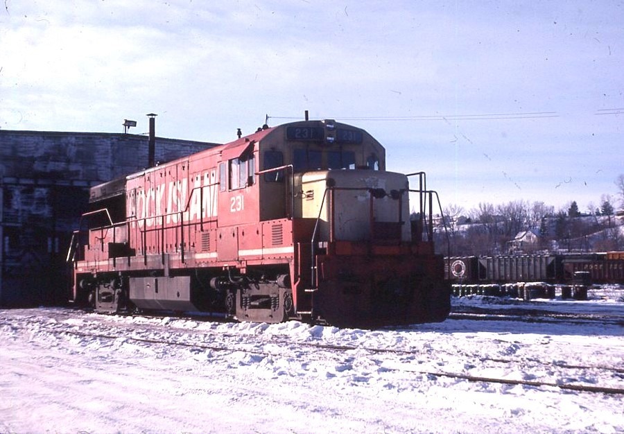 Rock Island | Intergrove Heights, Minnesota | GE U25B #231 diesel-electric locomotive | January 1979 | David A. Klitzke photograph | Morning Sun Books collection