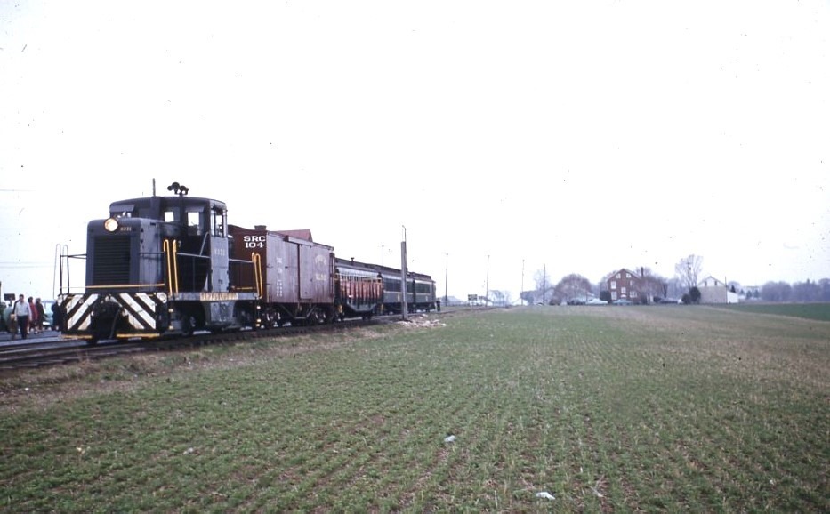 Strasburg Railroad | Strasburg, Pennsylvania | GE 44-Tonner #9331 diesel-electric locomotive | Passenger train | April 1962 | John Hilton photograph