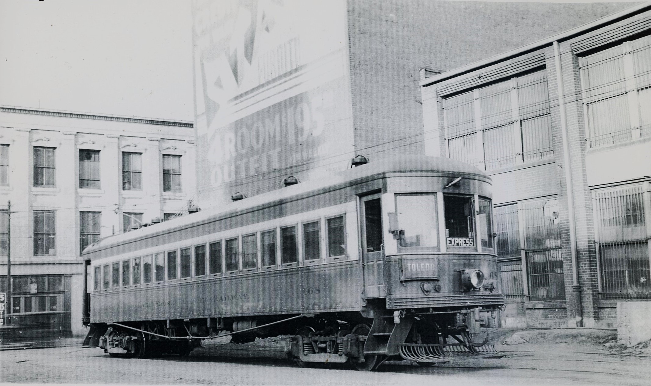 Lake Shore Electric Railway | Cleveland, Ohio | Car 168 | Toledo Express | 1934 | North Jersey Chapter NRHS collection