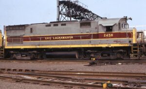 Erie Lackawanna Railway | Elizabethport, New Jersey | Alco C424 #2456 diesel-electric locomotive | September 1973 | Jack de Rosset photograph | Morning Sun Books collection