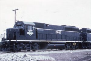 Illinois Central | East Saint Louis, Illinois | EMD GP40 #3037 diesel-electric locomotive | April 1966 | Elmer Kremkow photograph