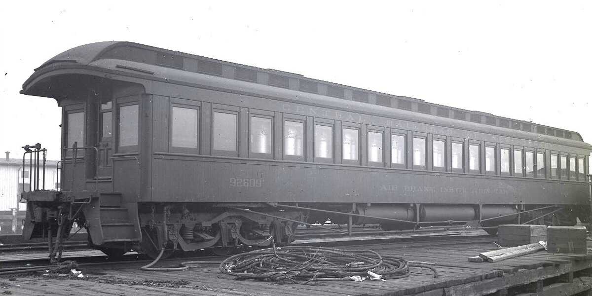 Central Railroad of New Jersey | Jersey City, New Jersey | Air Brake Instruction Car #92609 | 1915 | CRNJ Photograph | Warren Crater, Friends of the New Jersey Transportation Museum collection