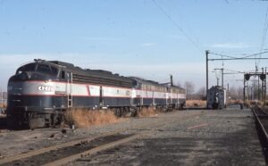 New Jersey Transit | South Amboy, New Jersey | EMD E8a #4272 + 2 diesel-electric locomotives | Former motor pit | October 1985 | Frank Etzel photograph / collection