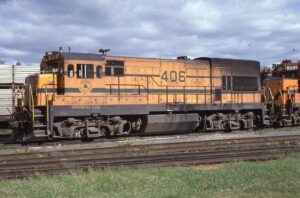 Maine Central Railroad | Saint Johnsbury, Vermont | GE U18B #406 ” Colonel John Allen” diesel-electric locomotive | Stephen Timko photograph / collectionoo